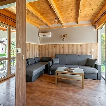 Hotel Osrodek Wczasowy Boski Raj